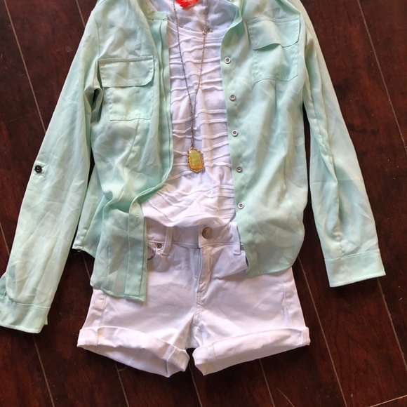 BUSINESS CASUAL OUTFIT - Picture 11 of 11